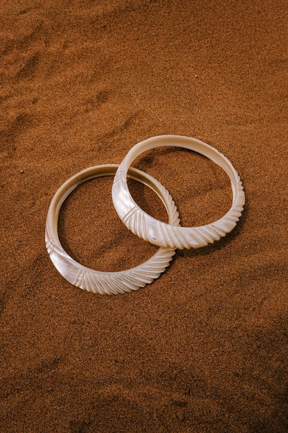 N210 - Natural  Shell Bangles Couple. XL